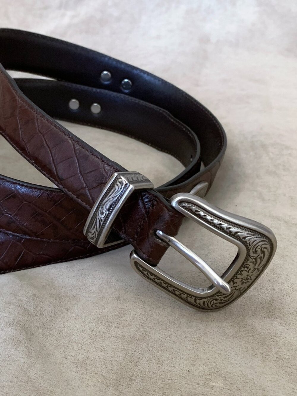 VTG Western Belt 38 Brown Croc Embossed Leather Engraved Concho Coastal Cowgirl - Picture 4 of 6